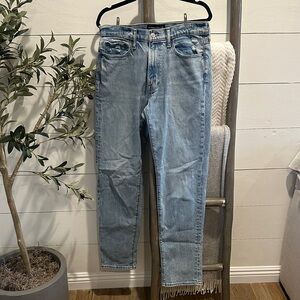 Men’s Abercrombie & Fitch Classic Blue Straight Leg Jeans